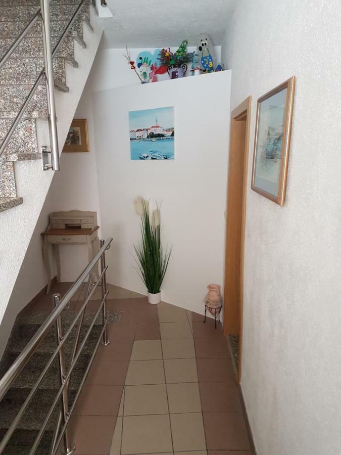 Apartment Narda Baška Voda Zewnętrze zdjęcie